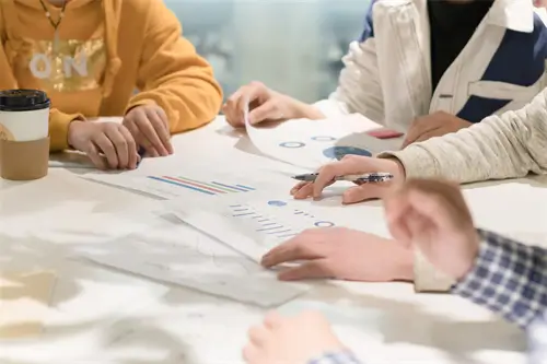 美国人到广州旅游费用明细