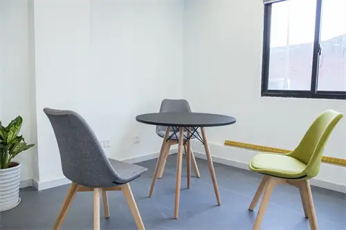 南非那边的人到广州旅游需要准备什么